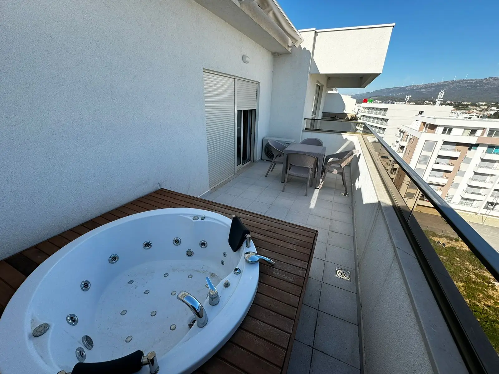 Stunning Ulcinj rooftop with jacuzzi, wooden deck, and city views&mdash;ideal Montenegro investment, exclusive at montenegro-listings.me by ekosphere doo.