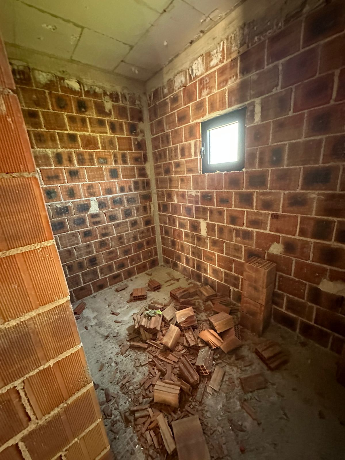 Investment opportunity: Prime unfinished property in Ulcinj, Montenegro with potential&mdash;exclusive on ekosphere doo&rsquo;s montenegro-listings.me.