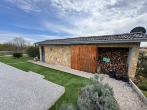 Charming stone outbuilding with tiled roof in Ulcinj, Montenegro—ideal property investment. Listed on montenegro-listings.me by ekosphere doo.