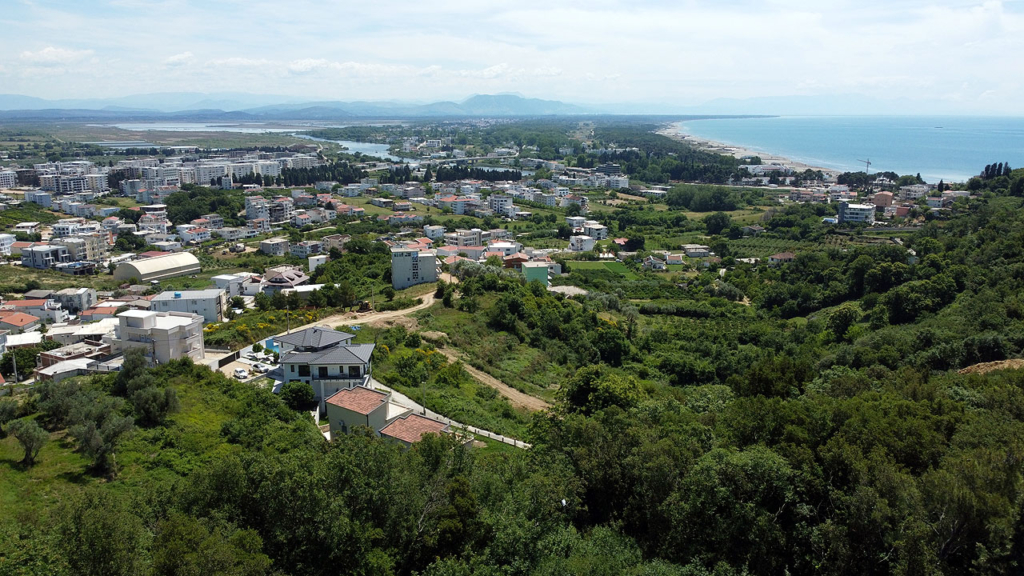 Discover prime real estate in Ulcinj, Montenegro&mdash;modern homes amid lush greenery near sandy beaches. A project by ekosphere doo.