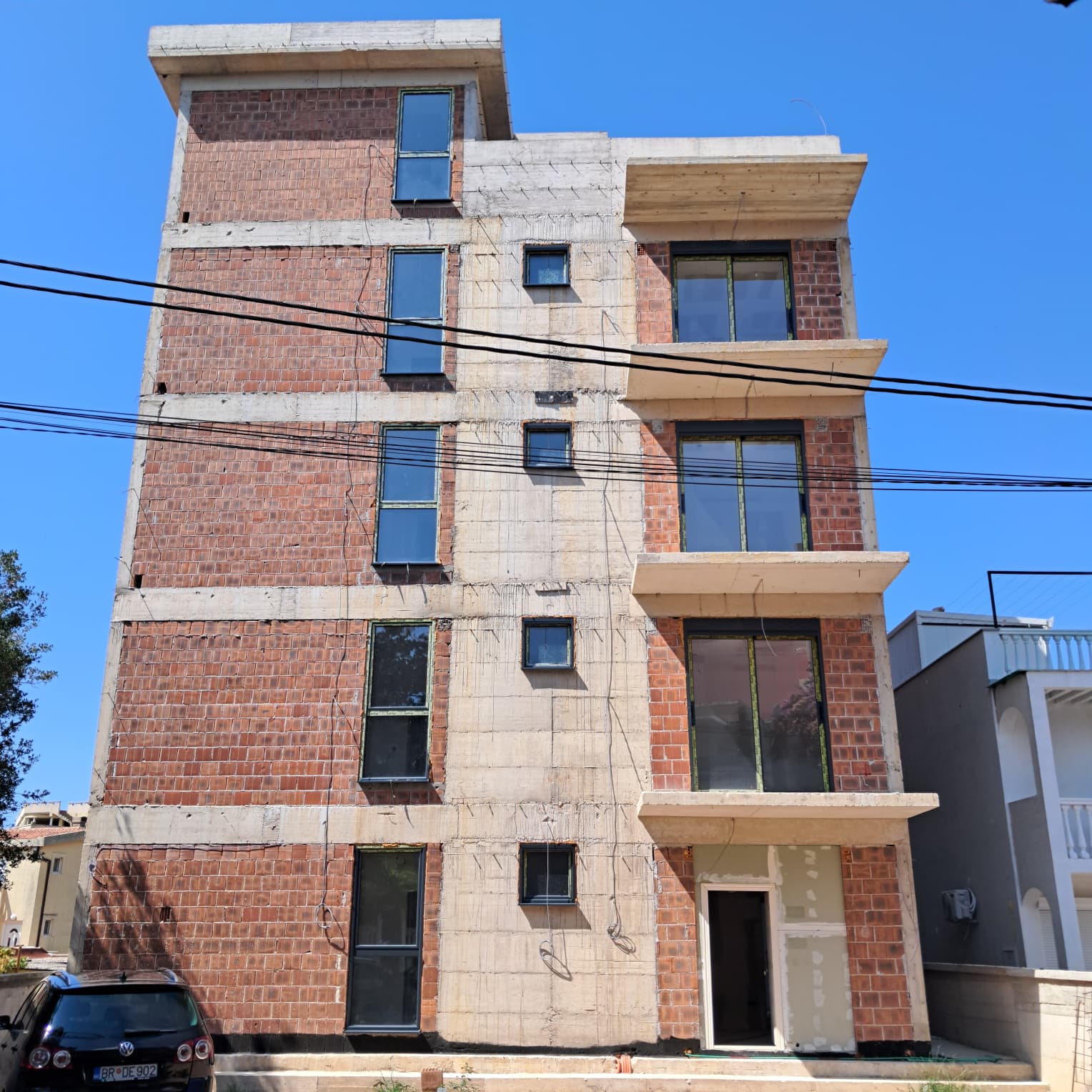 Prime investment in Ulcinj: four-story unfinished building beside a white house, great potential, listed by montenegro-listings.me/Ekosphere doo.